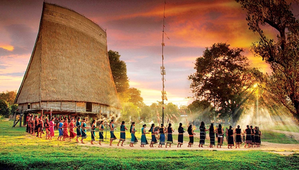 Du lịch Tây Nguyên ngày càng hấp dẫn nhờ thiên nhiên hùng vĩ và bản sắc văn hóa đặc trưng